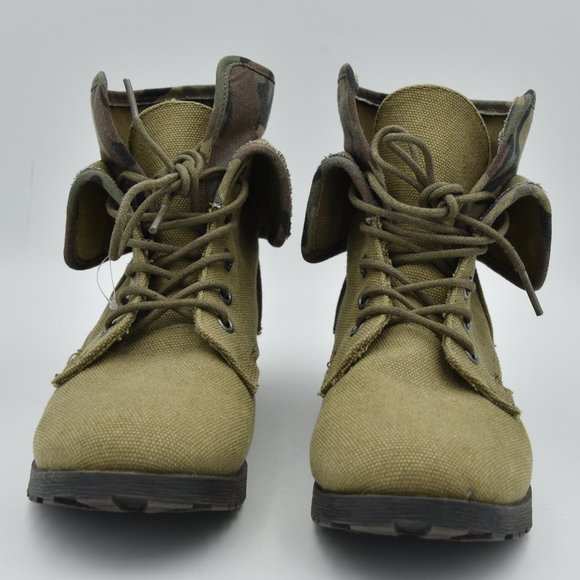 NWOT Rock & Candy by ZiGi Green Camouflage Spraypaint Boots, Women's Size 6.5 - Picture 3 of 13